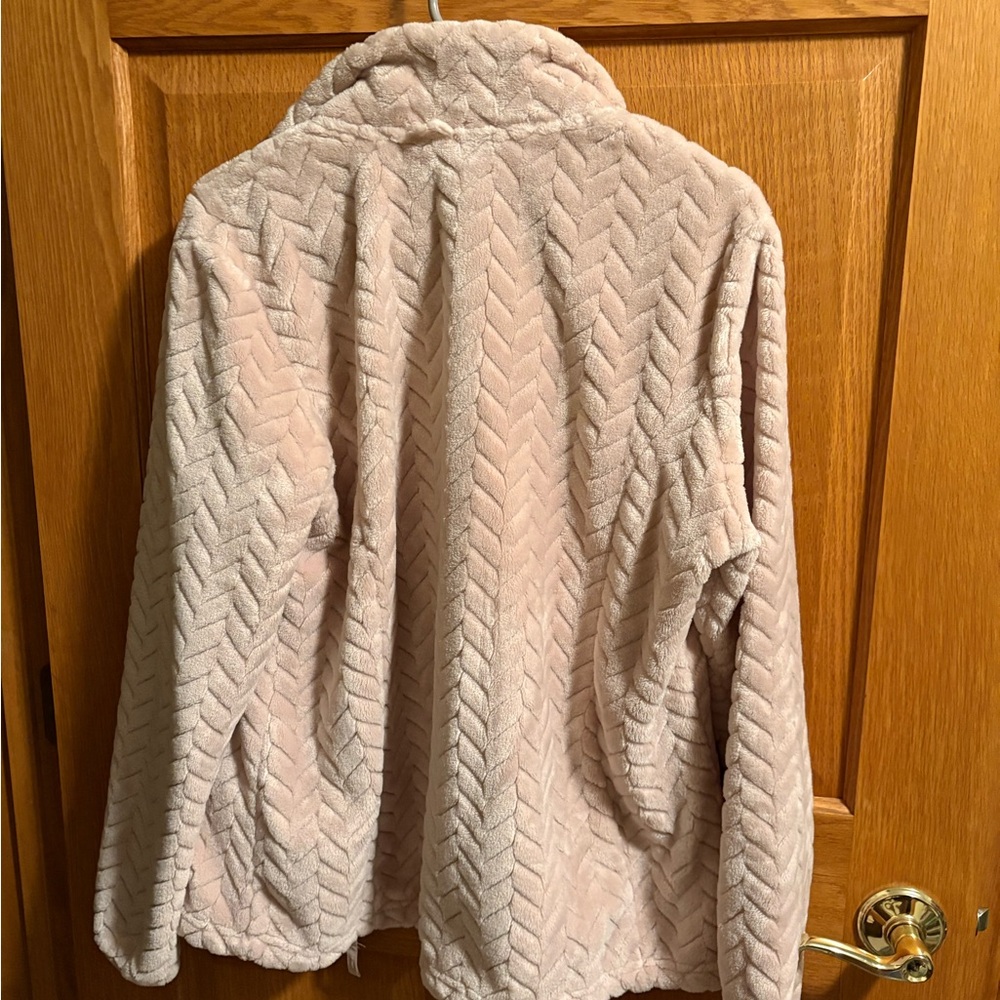 Free Country Women's Soft Pink Teddy Jacket - Picture 6 of 7
